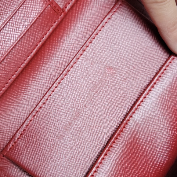 100% Authentic PRADA nylon billfold wallet - Picture 5 of 14